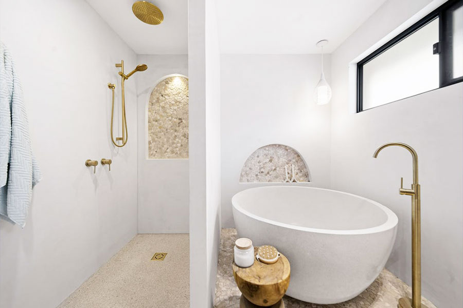 Stand Alone Bath Wurtulla